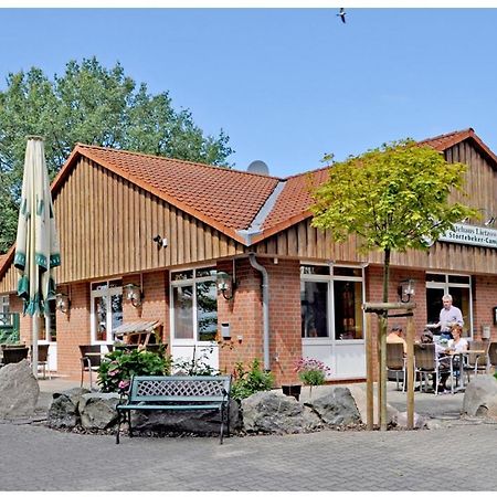 Gaestehaus Lietzow & Stoertebeker Camp Exteriör bild